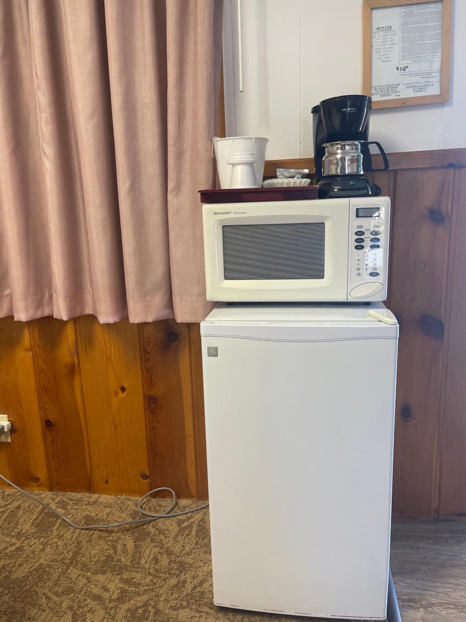 Saddle & Surrey Motel Estes Park Ruang foto