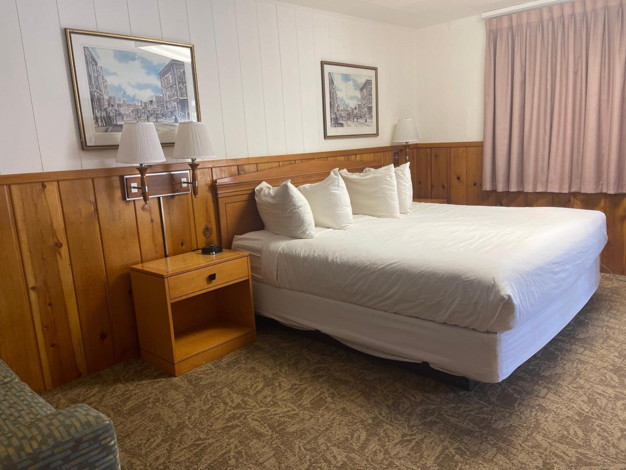Saddle & Surrey Motel Estes Park Ruang foto