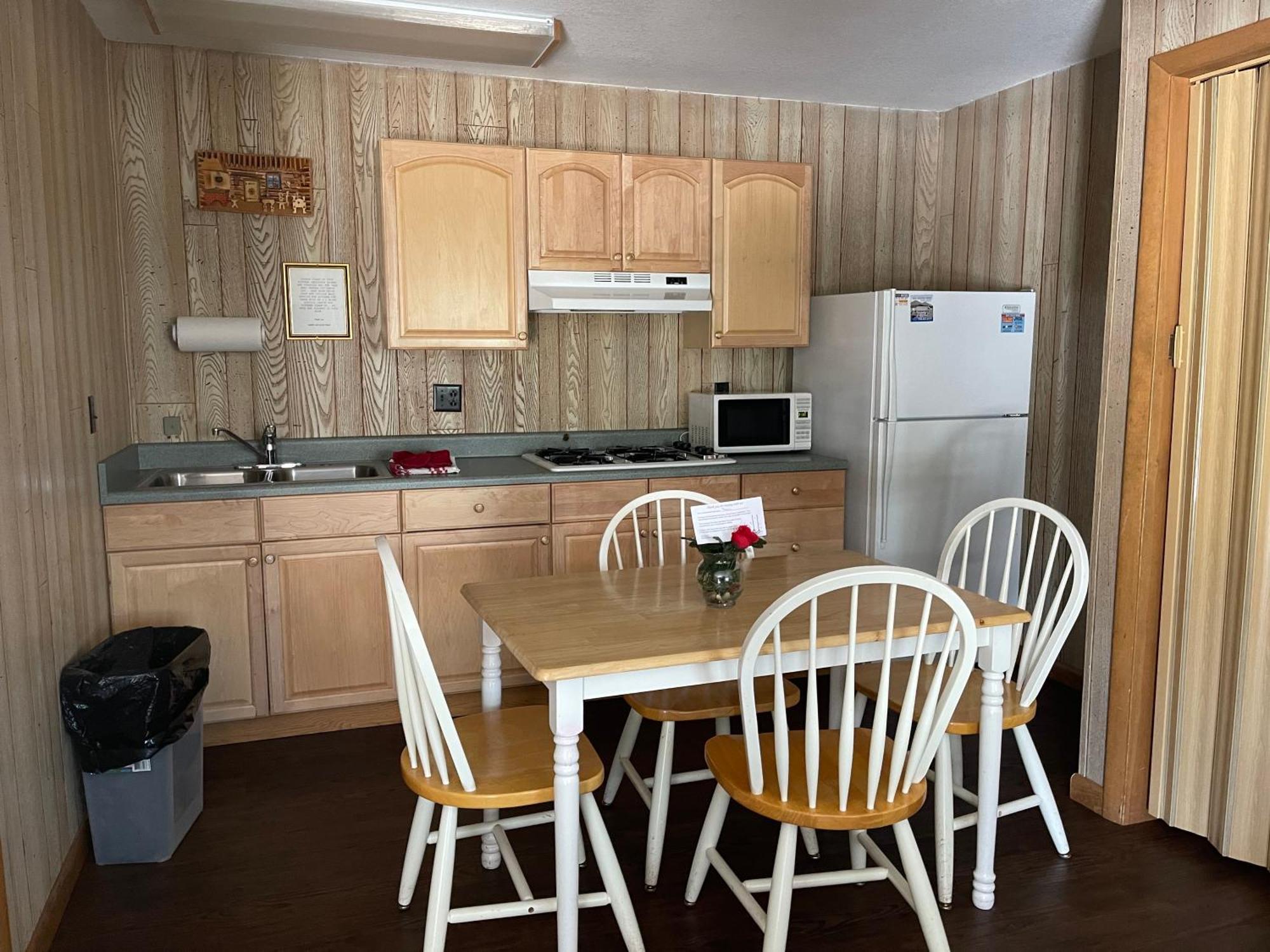 Saddle & Surrey Motel Estes Park Ruang foto