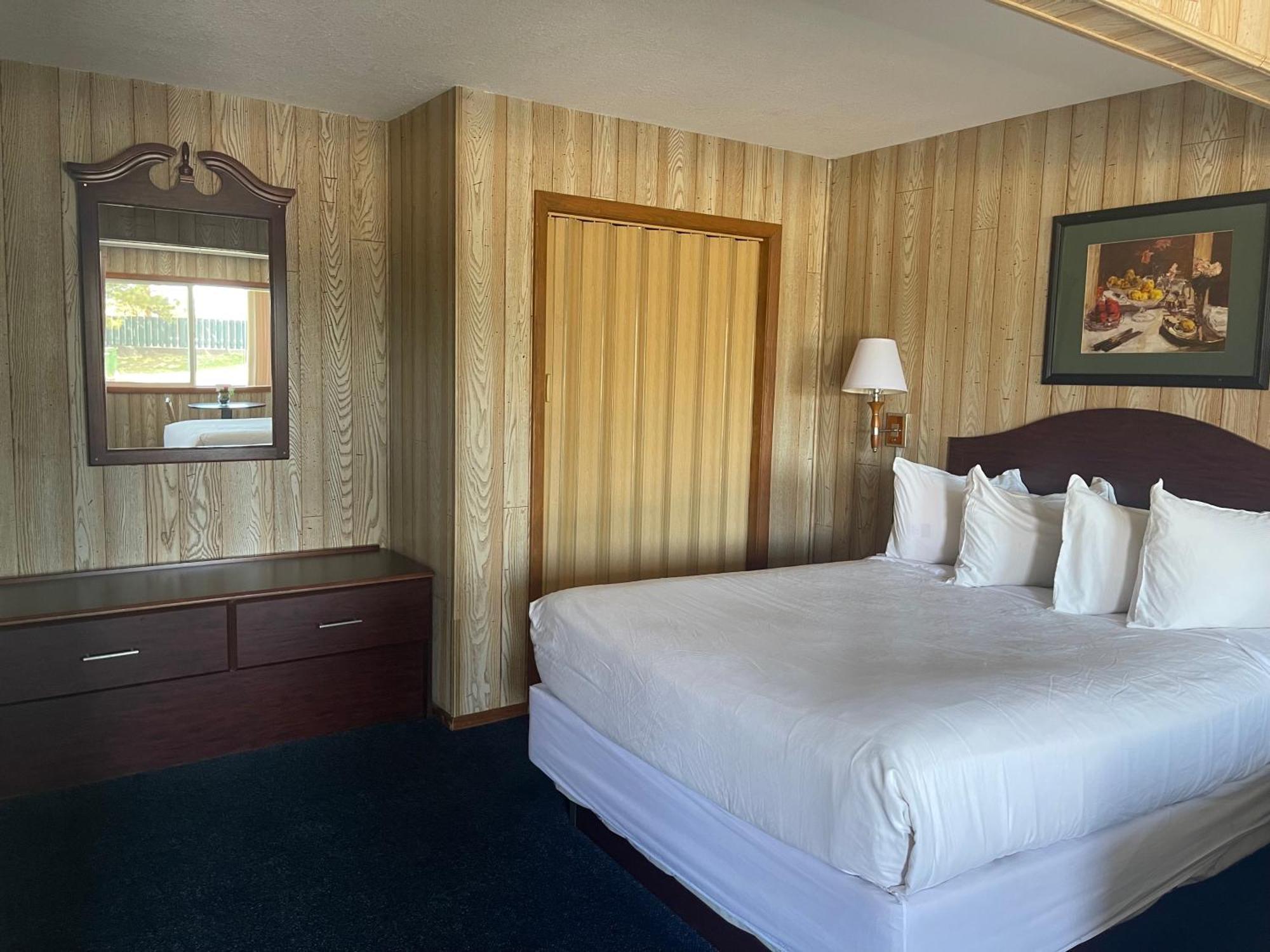 Saddle & Surrey Motel Estes Park Ruang foto