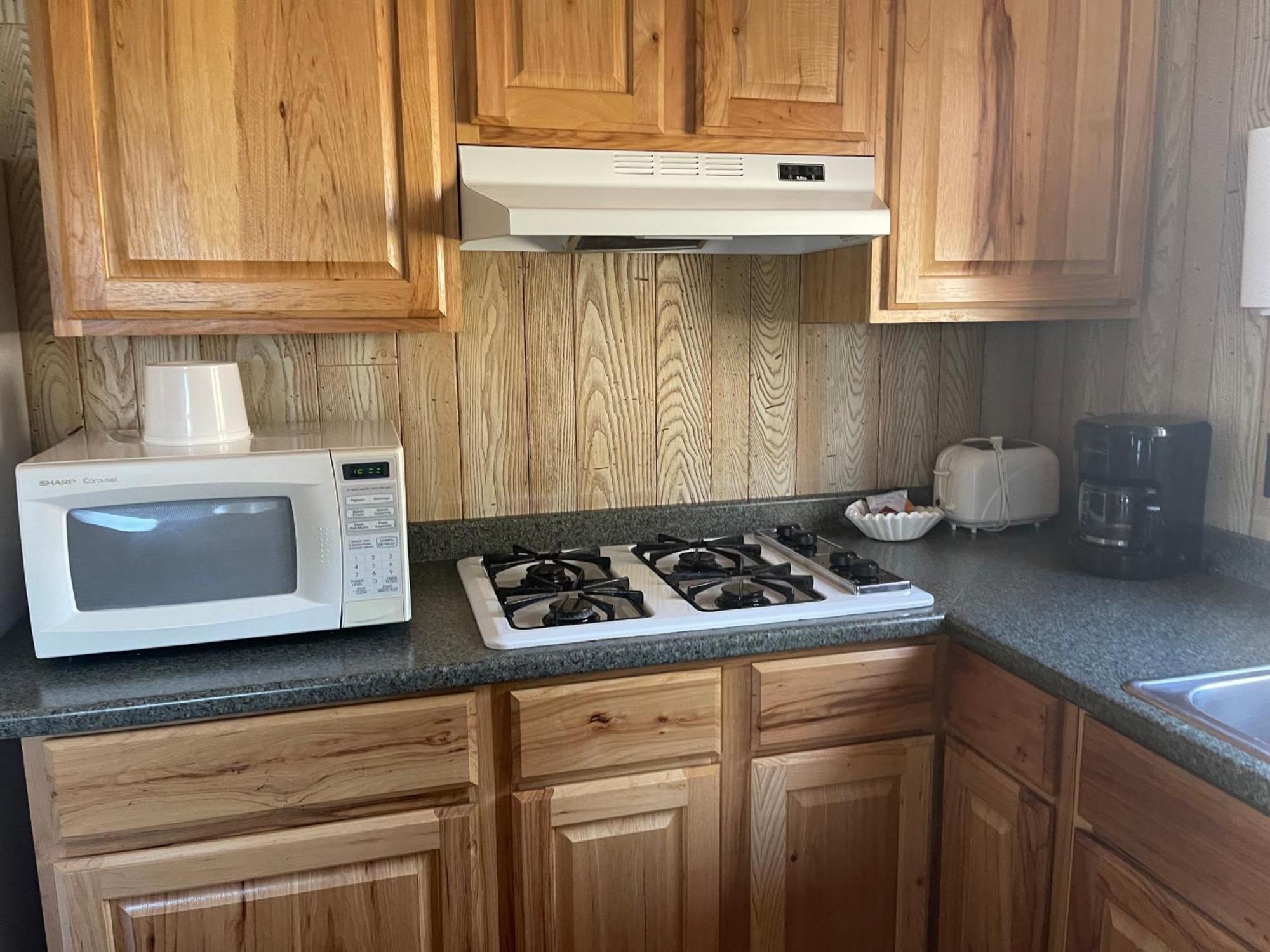 Saddle & Surrey Motel Estes Park Ruang foto