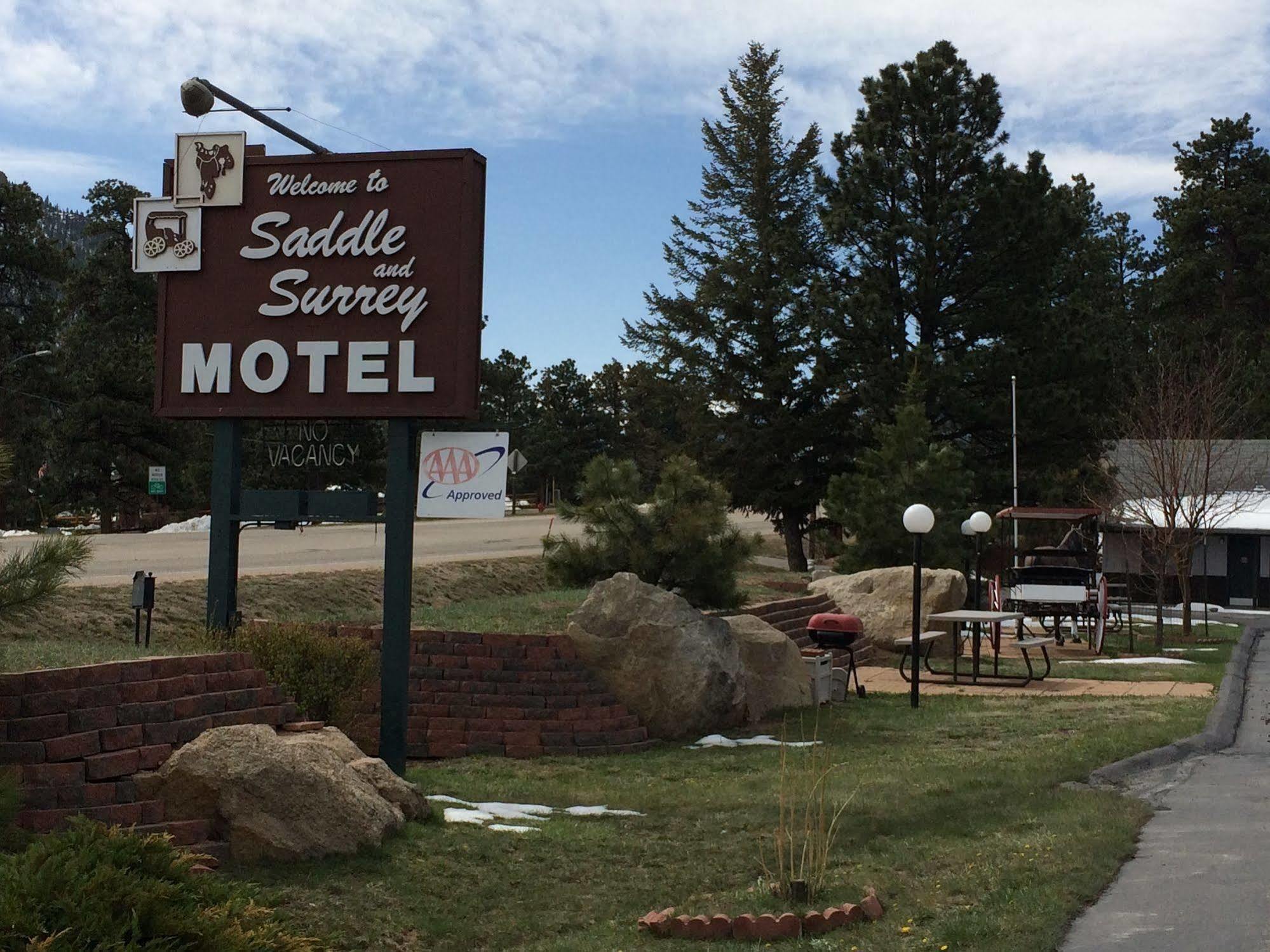 Saddle & Surrey Motel Estes Park Bagian luar foto